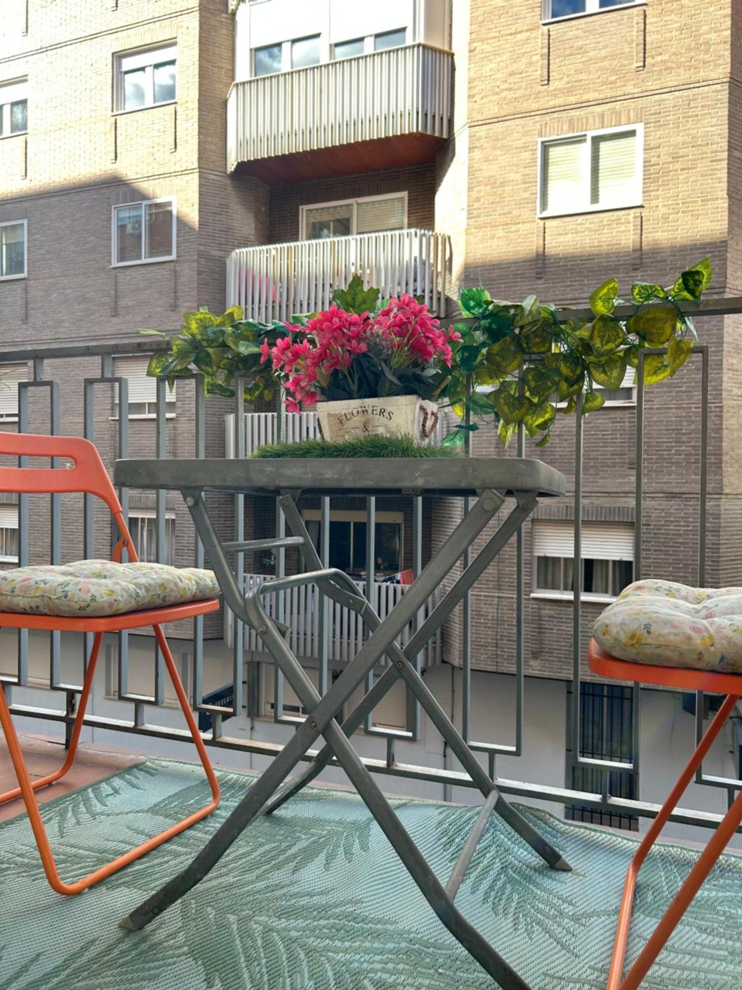 Centrico Piso Con Aparcamiento Gratuito Apartamento Granada Exterior foto
